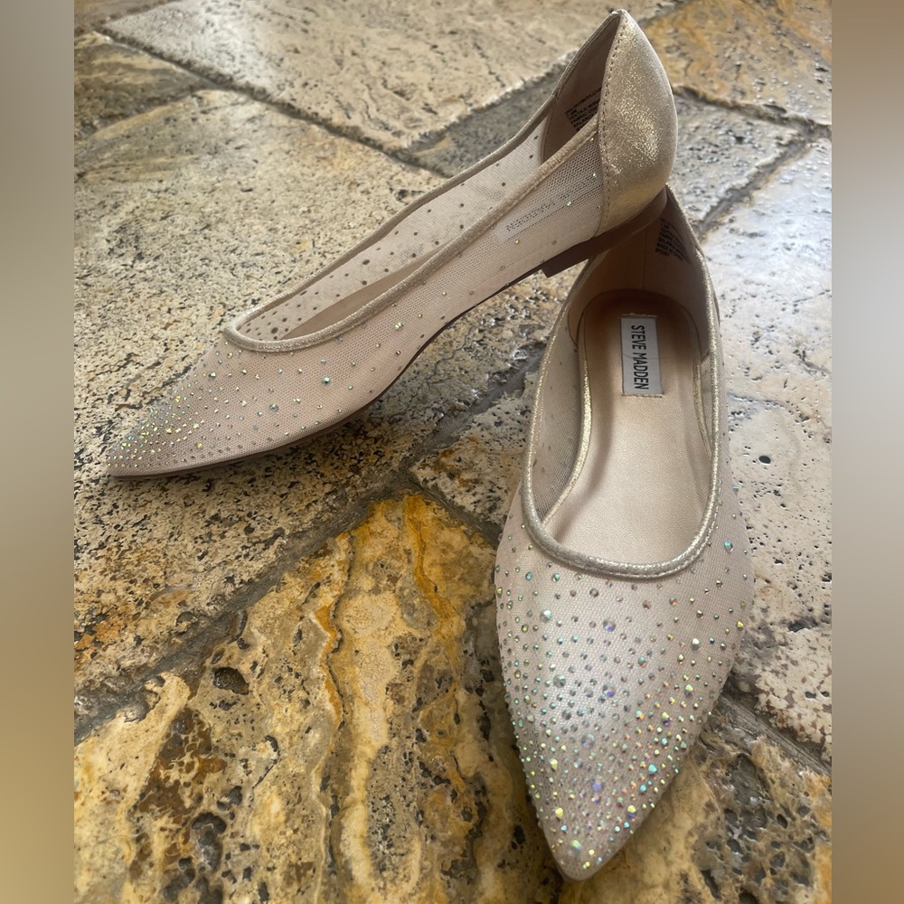 Steve Madden Veloche Flat - Never worn